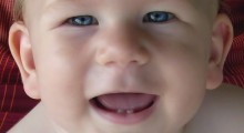 bebe-dientes