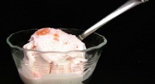 Helado de fresa.